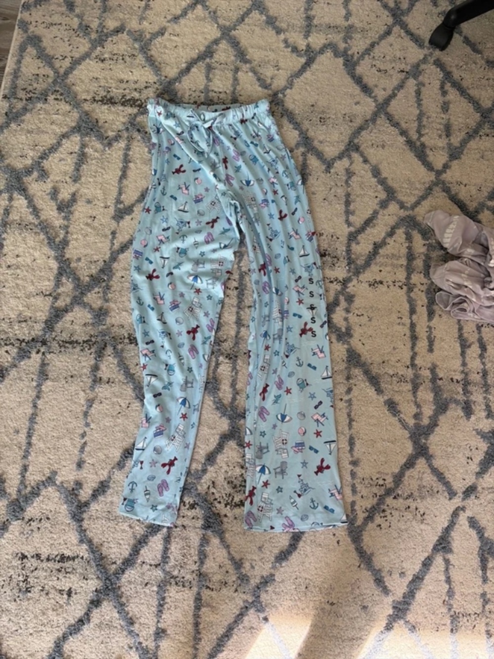 Printed beach lounge/pajama set (size small)